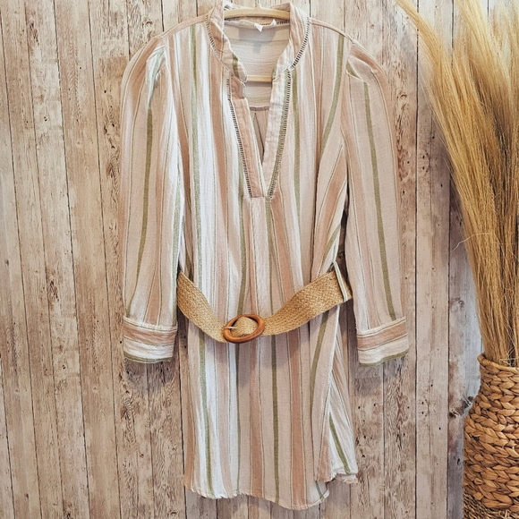 Sweet Wanderer Women's tunic with belt - Picture 1 of 9